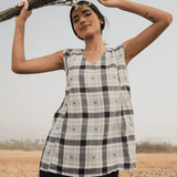 Tara Top Check Motif