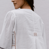 Hana Top White Motifs