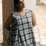 Tara Dress Check Motif