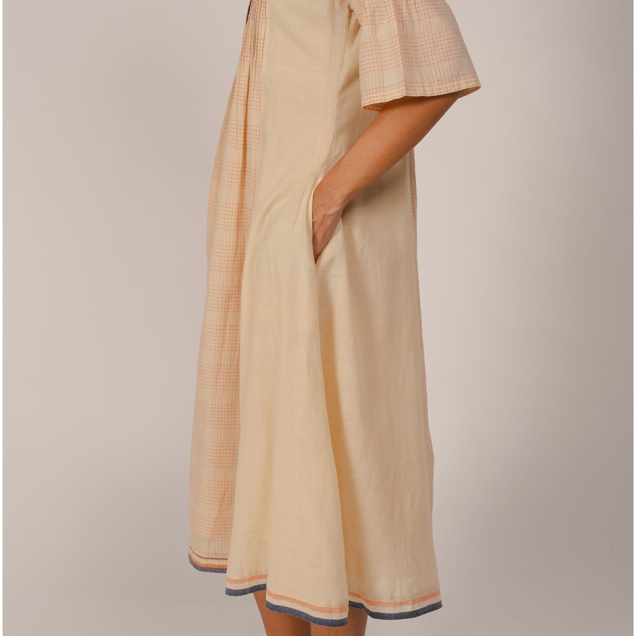 Evie Dress Beige