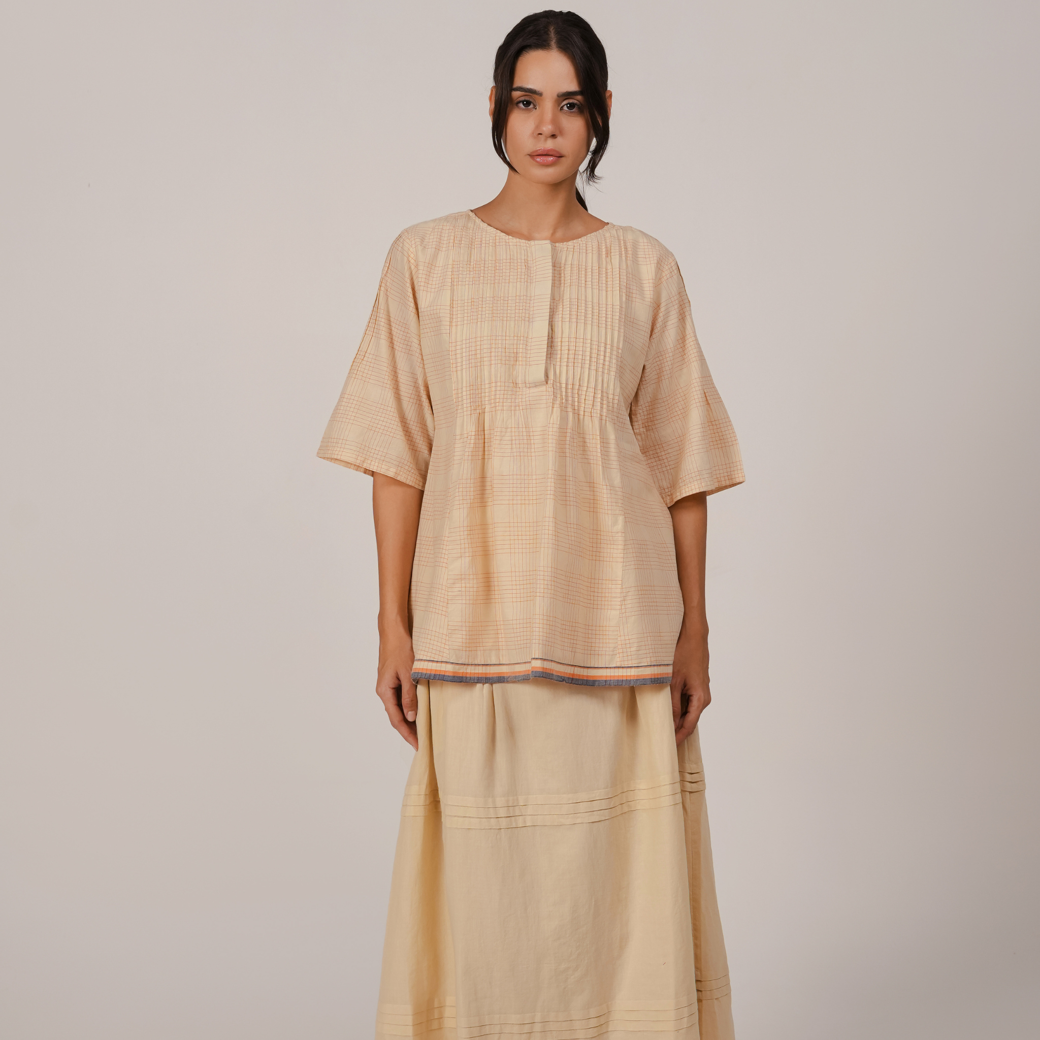 Evie Top Beige